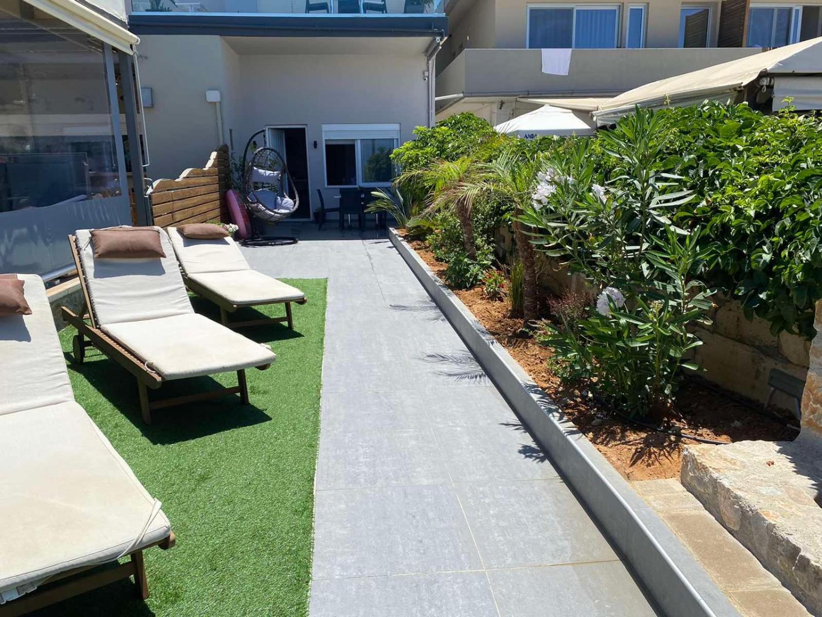 Litinakis Studios Sea View & Litinakis Studios Garden View 700 Meters Away Agia Marina 外观 照片